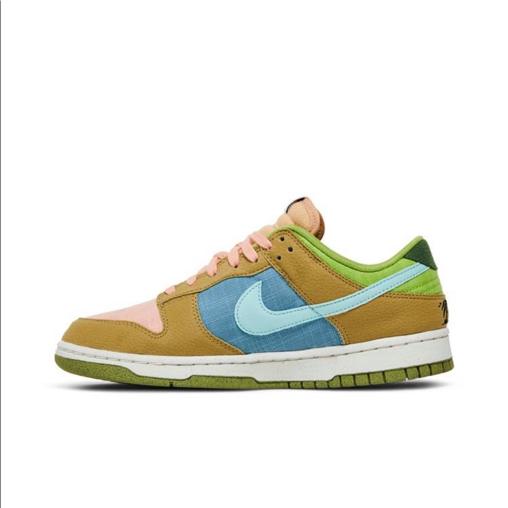 Nike Dunk Low "Sun Club" Arctic Orange Gold DM0583-800 NEW - Picture 4 of 8